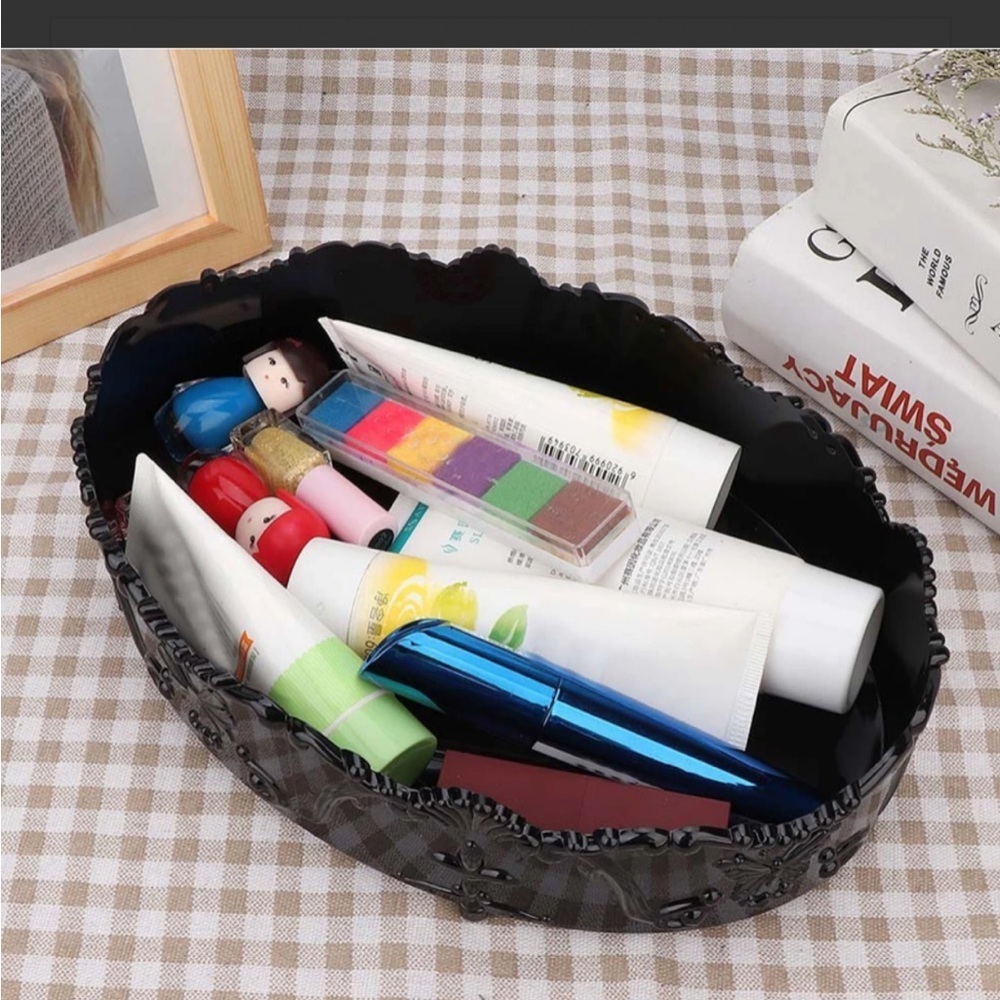 Ana Uu style Retro Rosette Makeup Tool Storage Box Cosmetic Organizer Co…
0129 - Picture 4 of 5